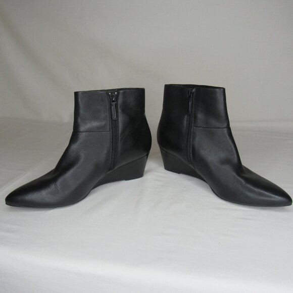 Cole Haan Black Leather Ankle Boot Wedge Heel Women's 9 - Picture 6 of 9